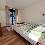 Pahulja Dağ evi