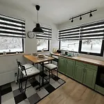 Pahulja Dağ evi *